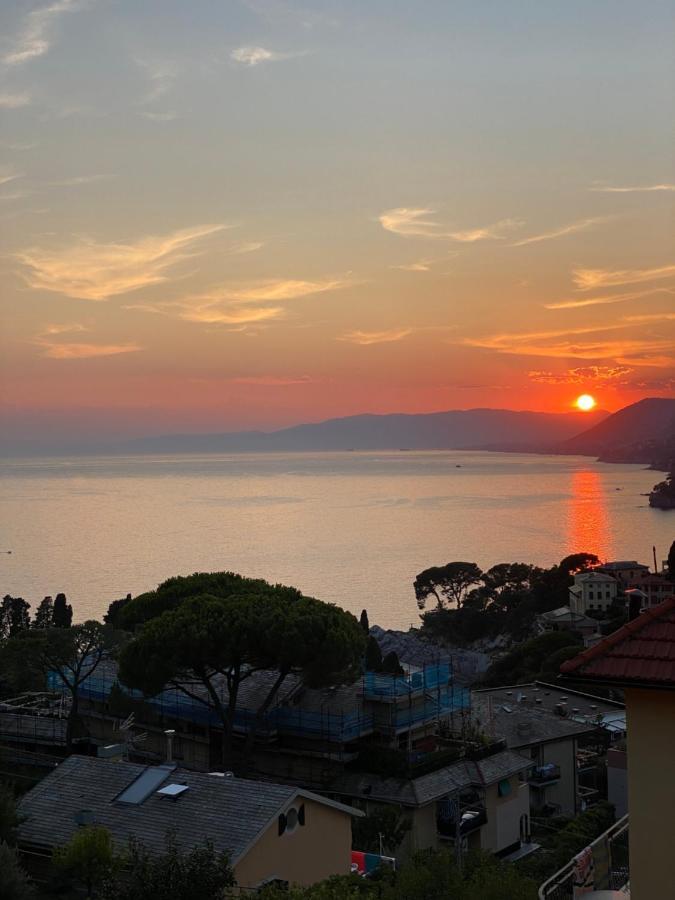 Ferienwohnung Alloggio Con Parcheggio E Vista - A Due Passi Dal Paradiso Camogli Exterior foto